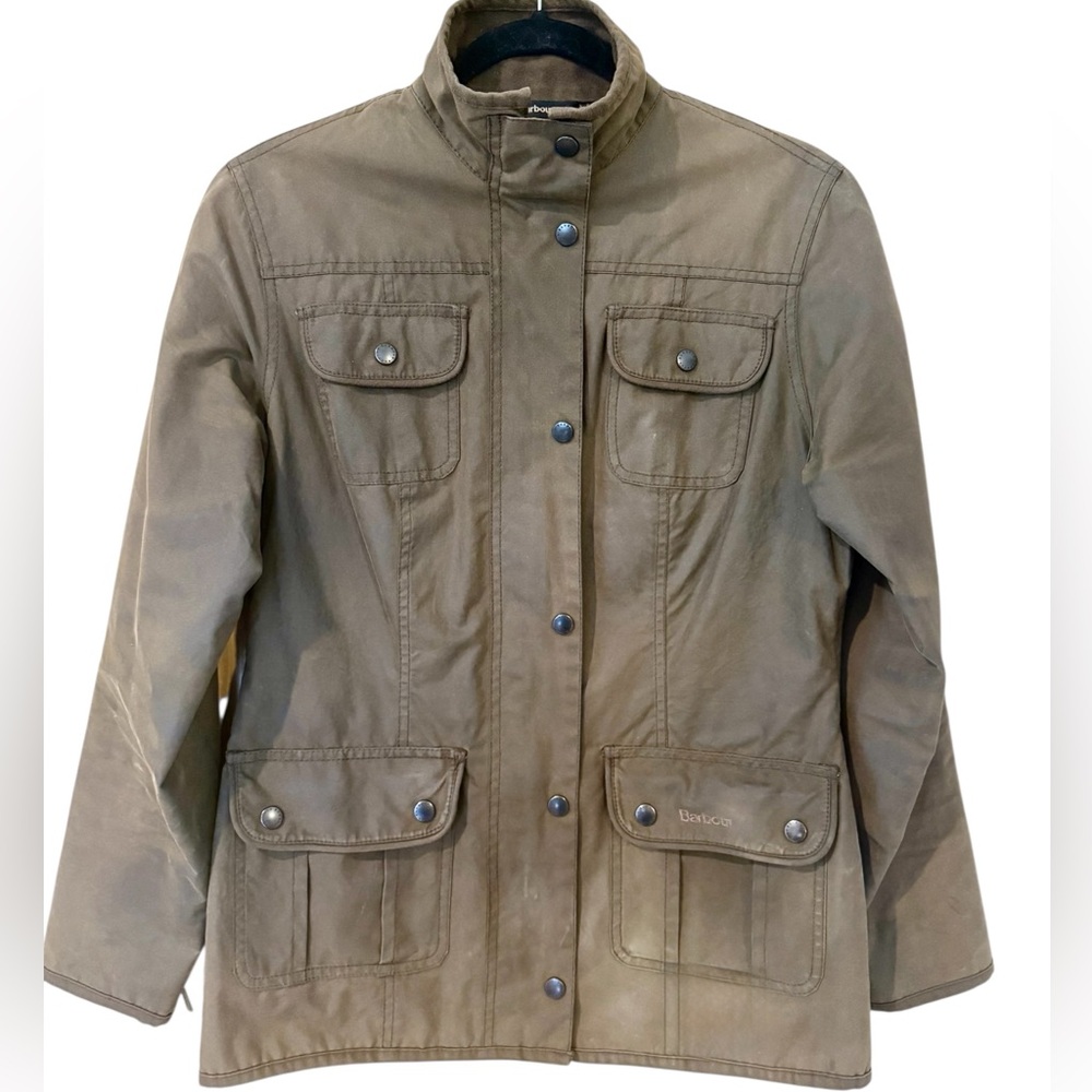 Barbour Women’s Utility Sylkoil Wax Jacket – Olive – UK 10 / US 6